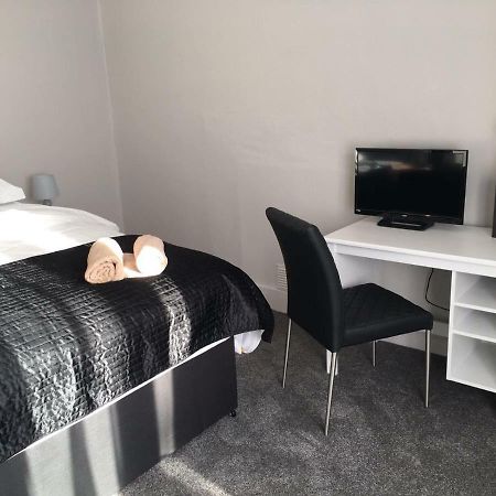 הוילה הוליהד @33 Fab Townhouse מראה חיצוני תמונה